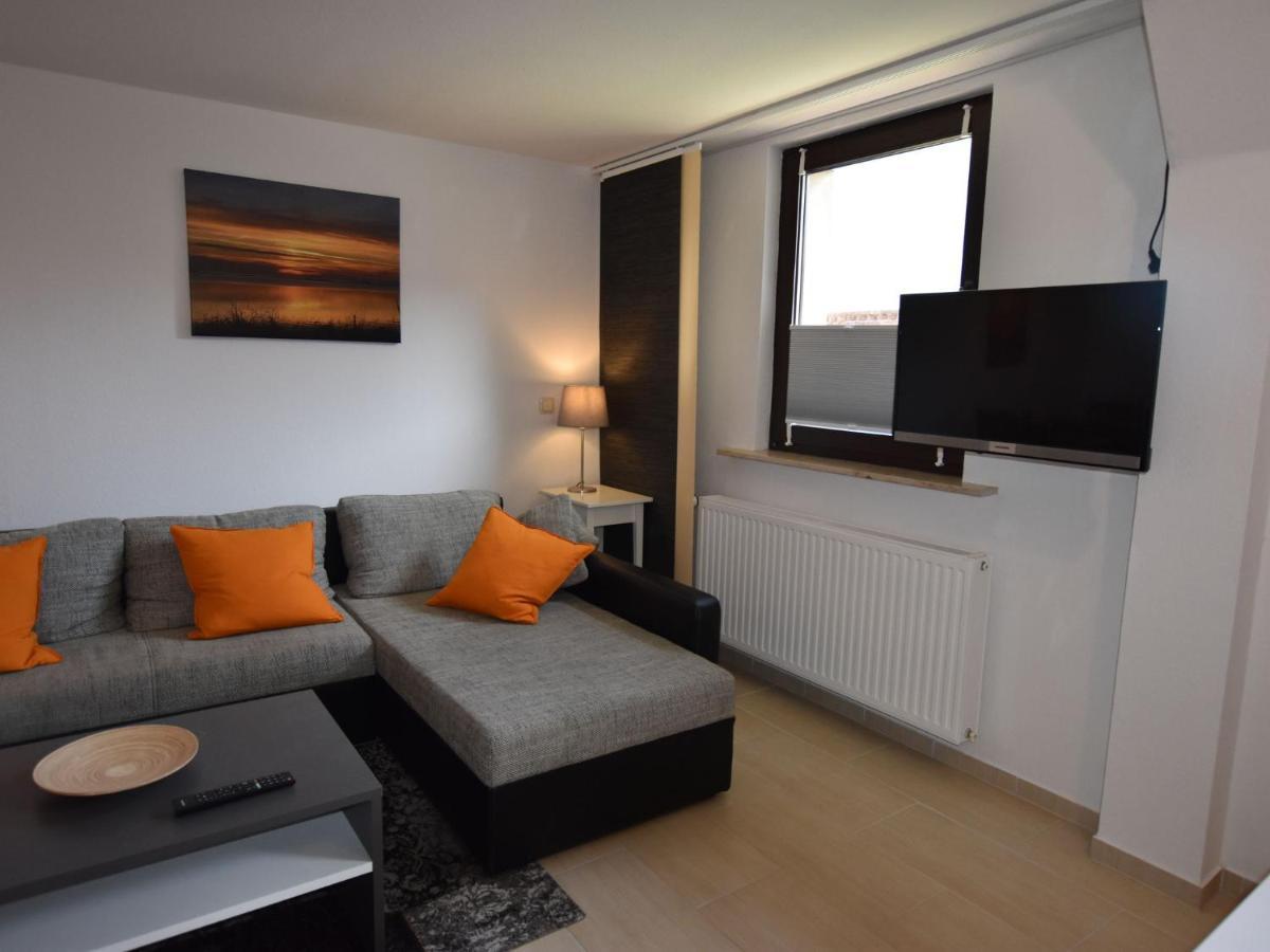 Apartment In Robertsdorf With Garden, Terrace, Barbecue Blowatz Номер фото