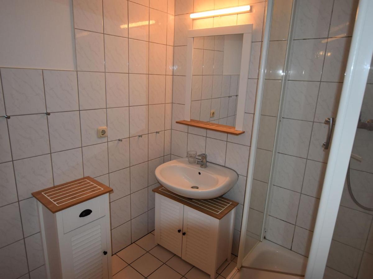 Apartment In Robertsdorf With Garden, Terrace, Barbecue Blowatz Номер фото